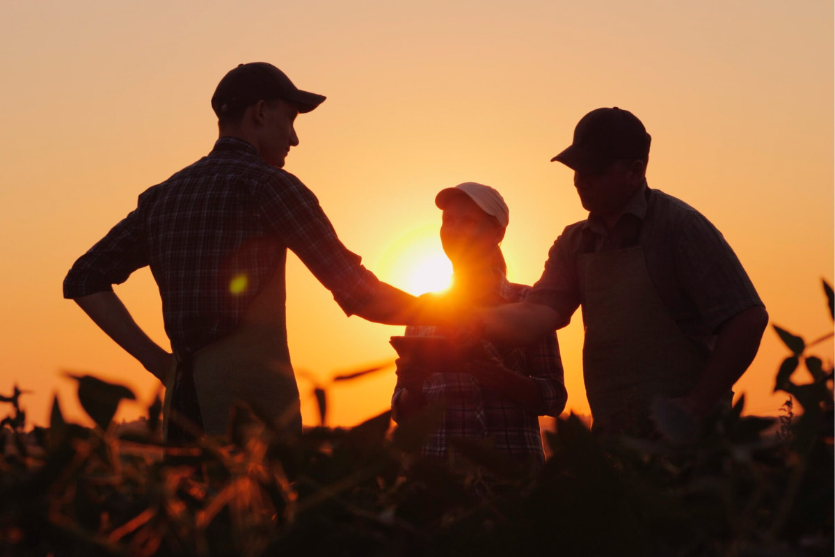 meeting the moment image 1200